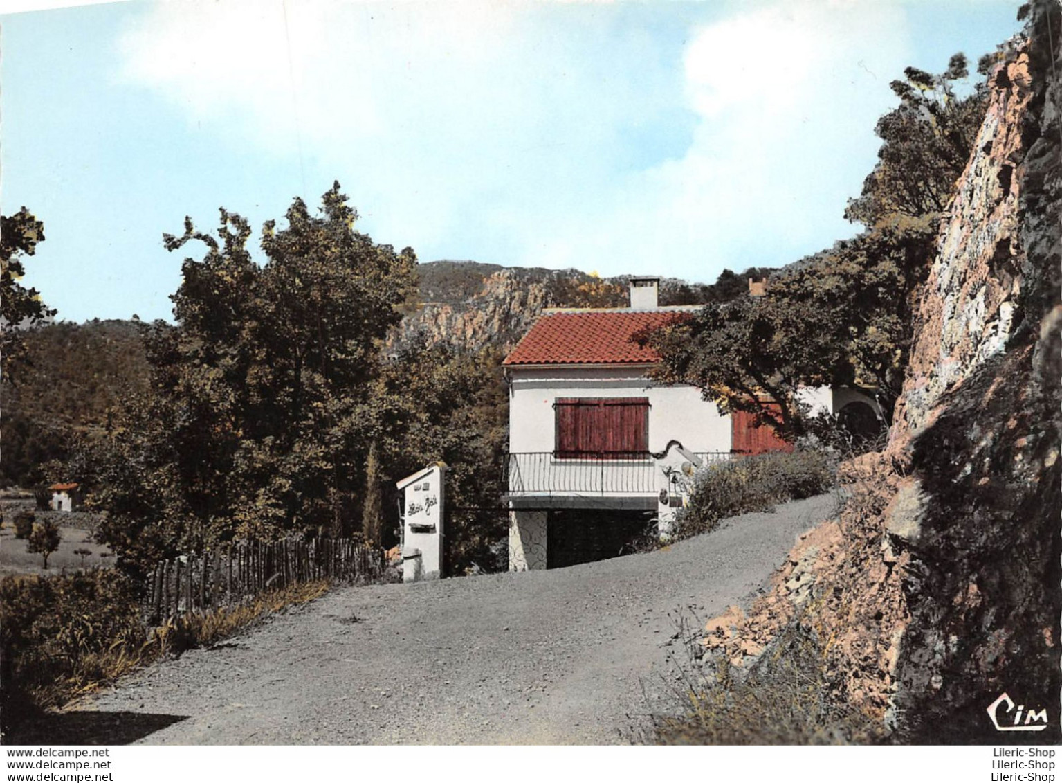 LA ROQUEBRUSSANNE (83) Cpsm ± 1960►CHEMIN DE NOTRE-DAME - LA LOUBE ►ÉD. COMBIER - La Roquebrussanne