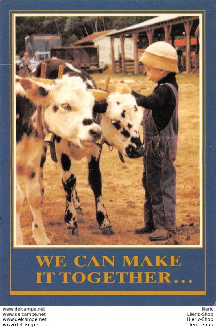 CPM HUMOUR COMIC "  WE CAN MAKE IT TOGETHER ... IF WE TRY " # VACHES # COWS # VEAUX # CALVES # ENFANT # CHILD  - Vaches