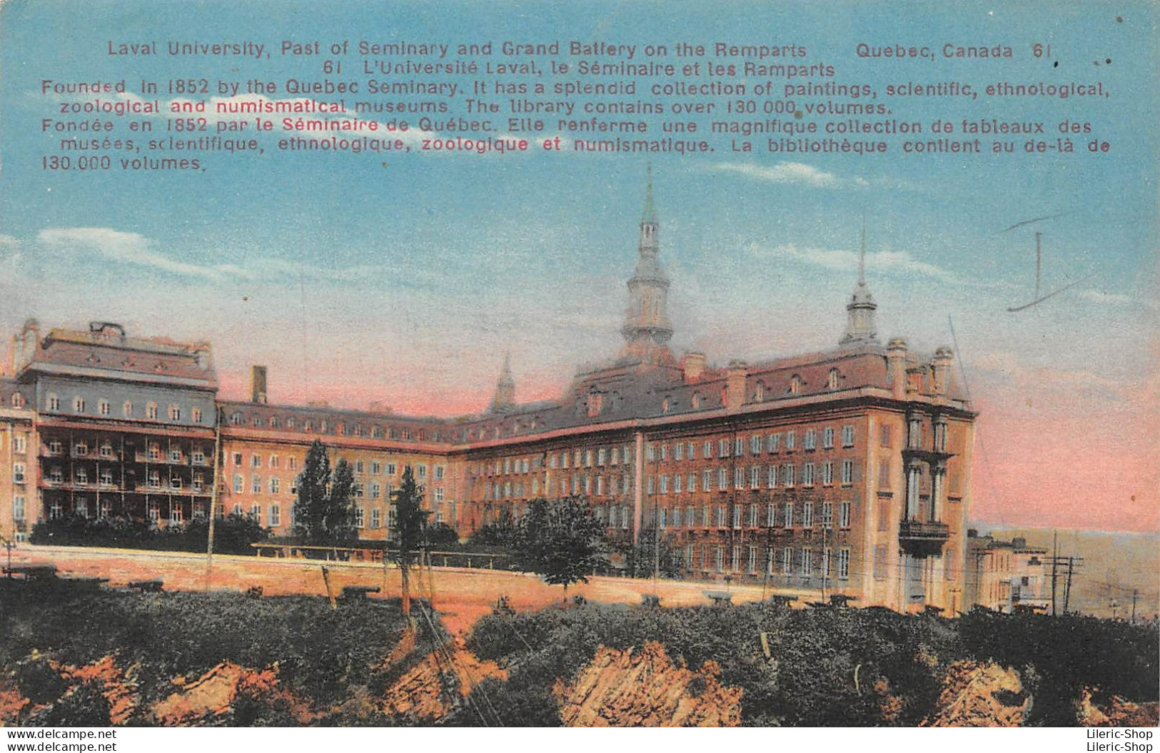 Laval University, Past Of Seminary And Grand Battery On The Remparts Quebec, Canada - Autres & Non Classés