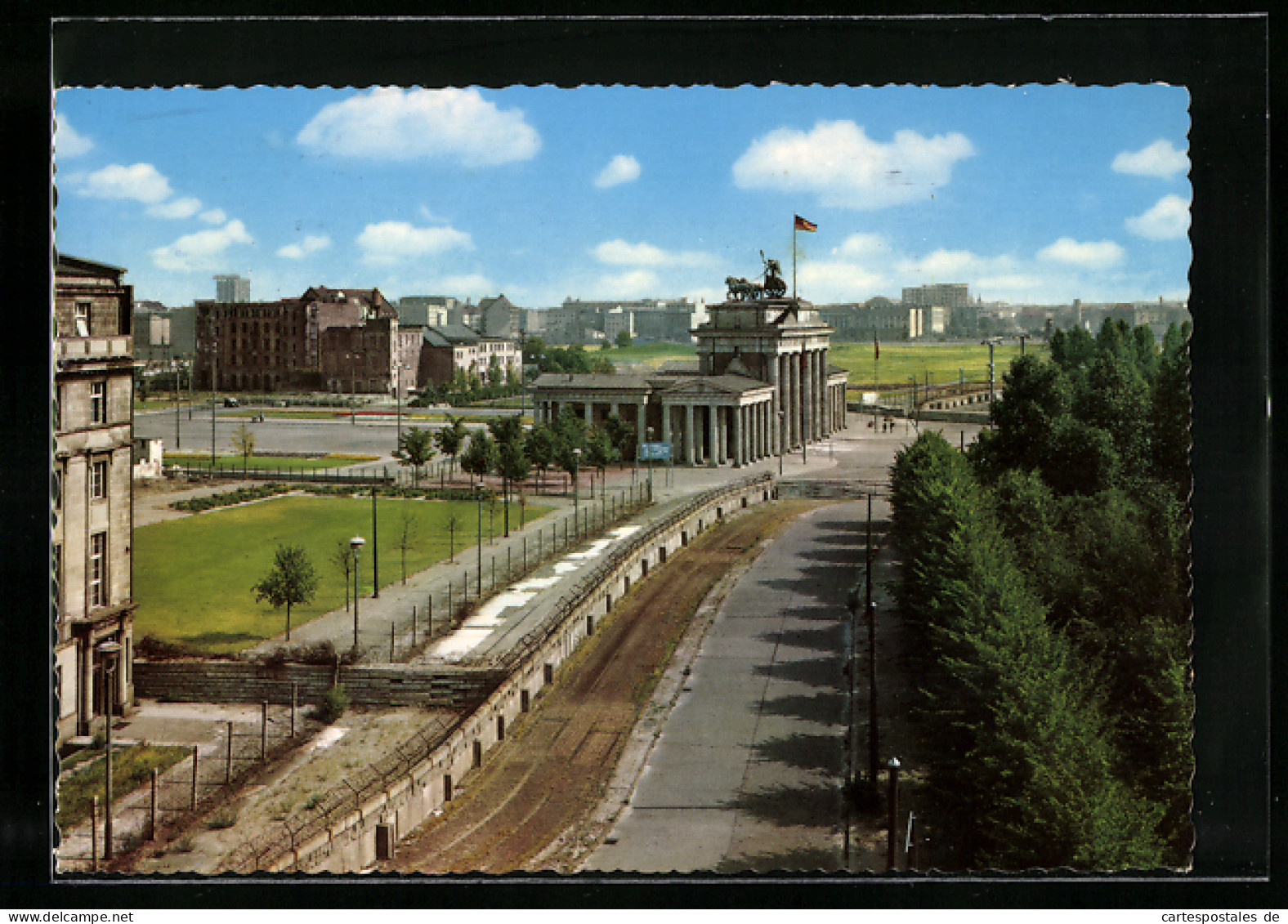 AK Berlin, Brandenburger Tor Nach Dem 13. Aug. 1961, Totalansicht  - Zoll