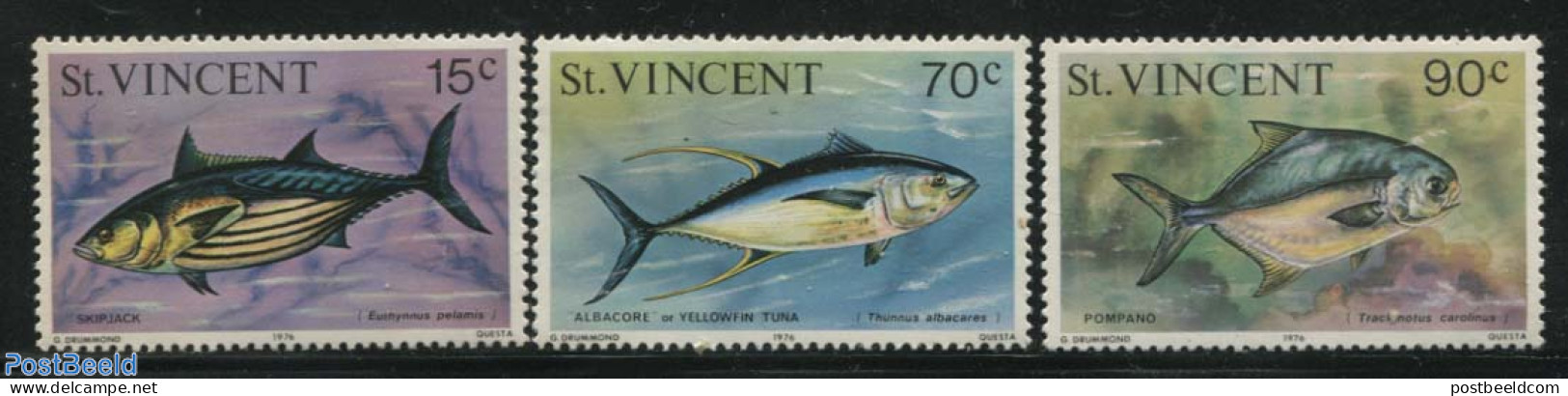 Saint Vincent 1976 Fish 3v, Mint NH, Nature - Fish - Fische