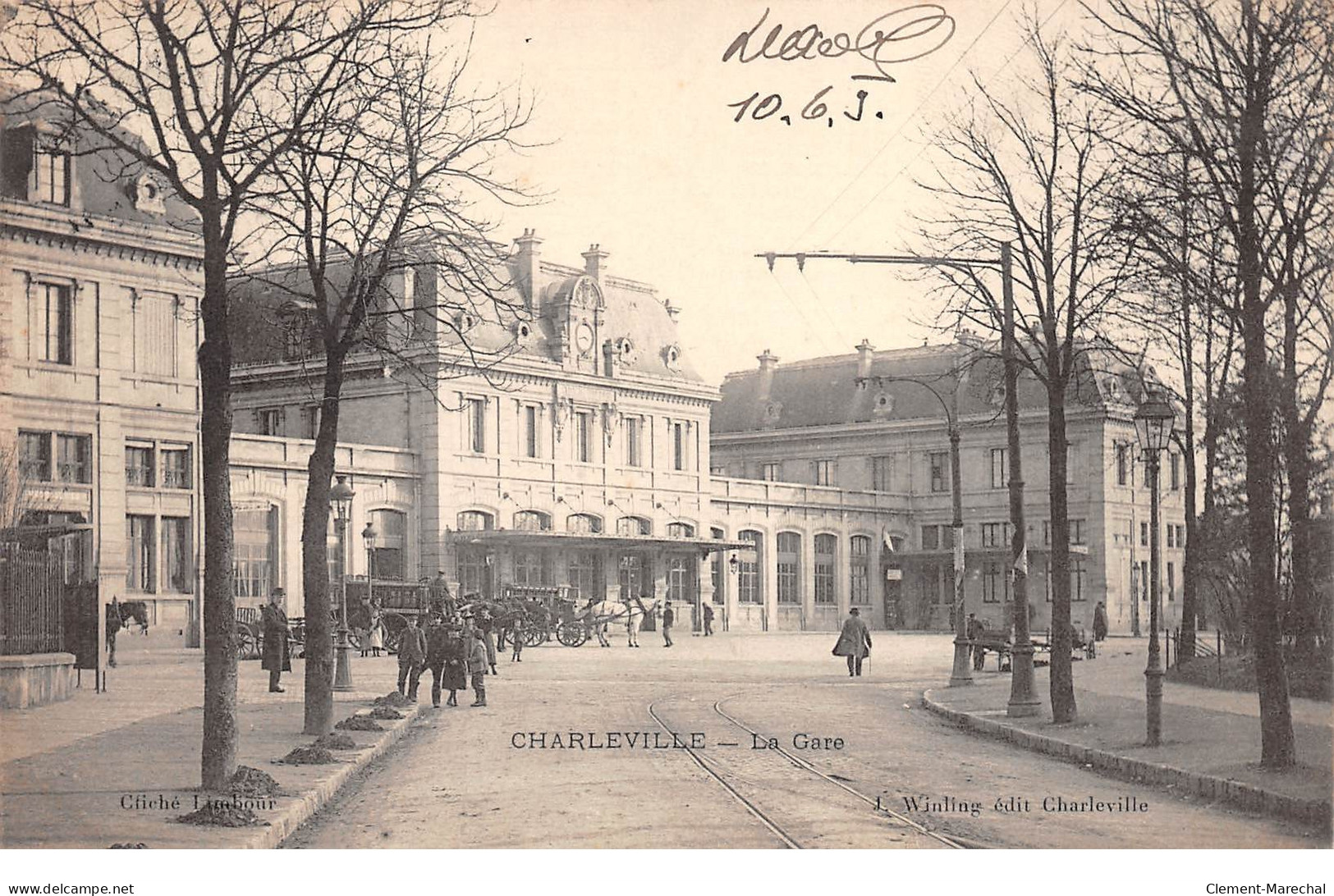 CHARLEVILLE - La Gare - Très Bon état - Charleville