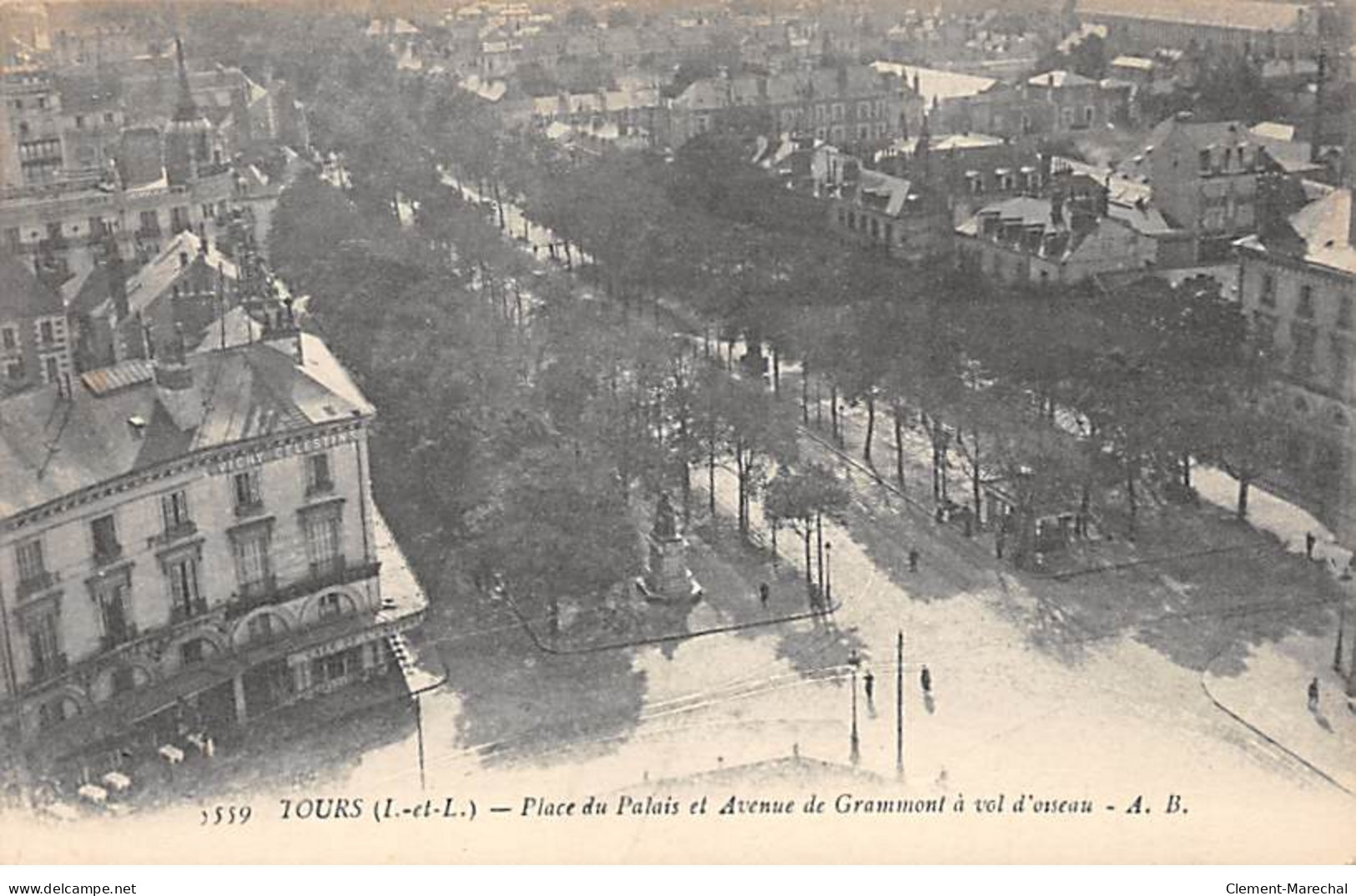 TOURS - Place Du Palais Et Avenue De Grammont à Vol D'oiseau - Très Bon état - Tours