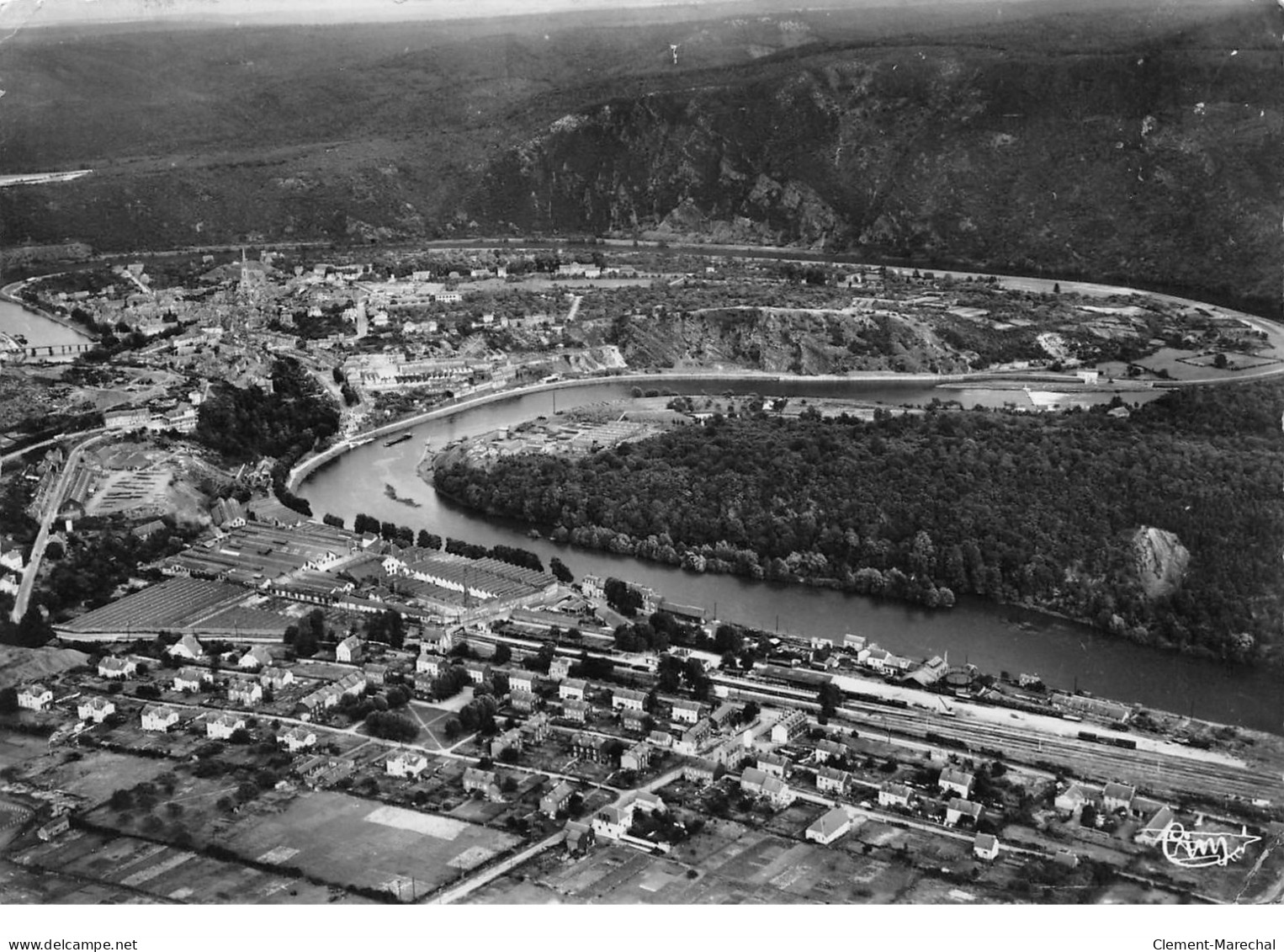 FUMAY - Vue Aérienne - Très Bon état - Fumay