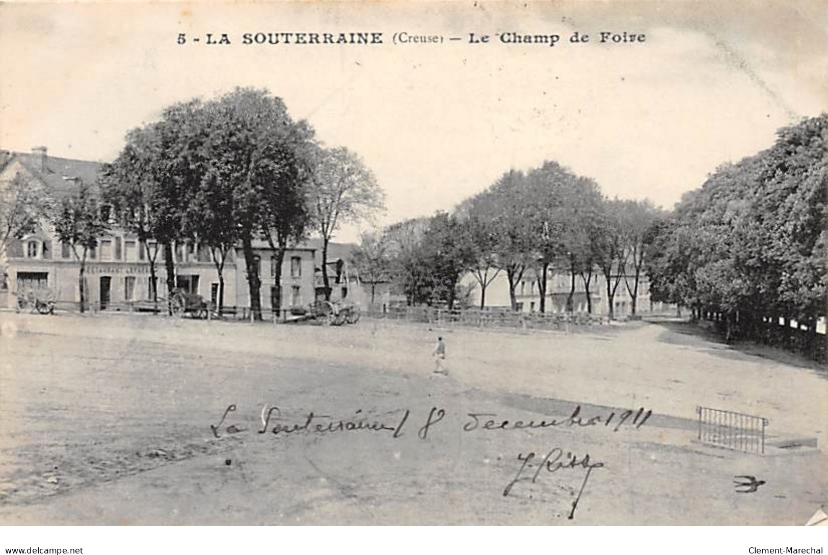 LA SOUTERRAINE - Le Champ De Foire - Très Bon état - La Souterraine