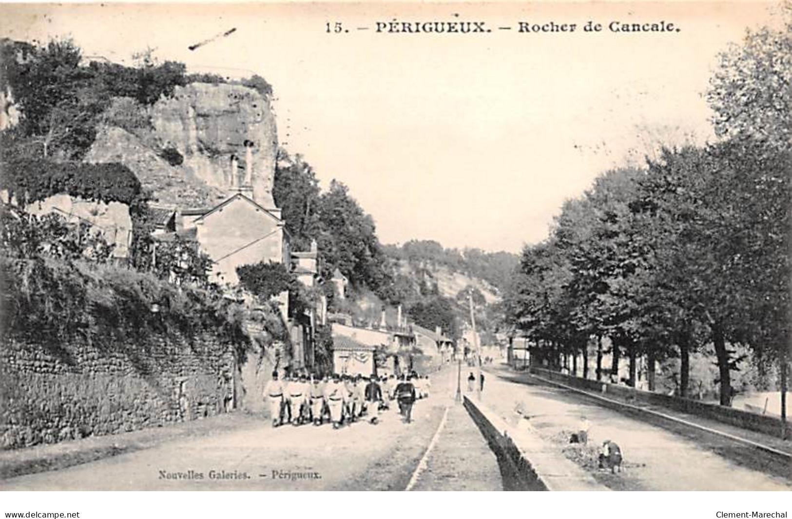 PERIGUEUX - Rocher De Cancale - Très Bon état - Périgueux