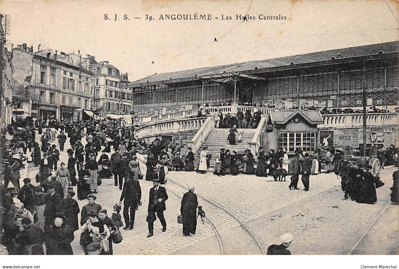 ANGOULEME - Les Halles Centrales - Très Bon état - Angouleme