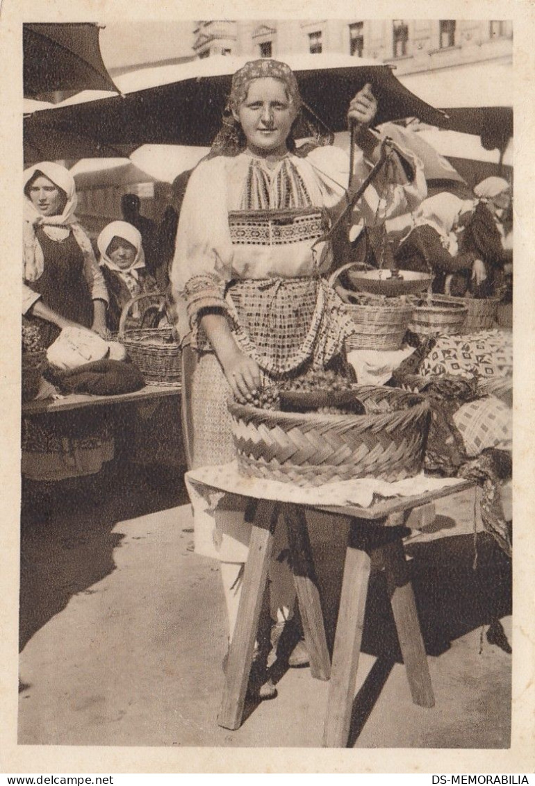 Zagreb - Market Scene , Woman In Traditional Costume , Folklore Ca.1925 - Croatie