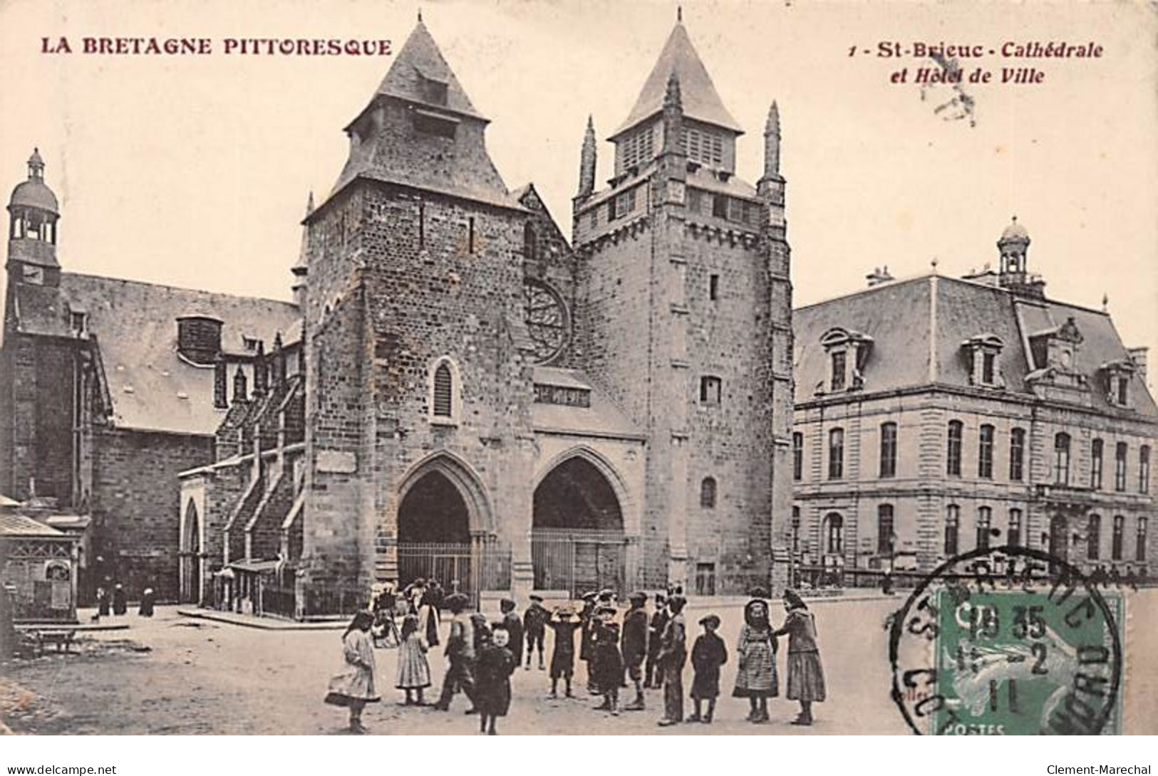 SAINT BRIEUC - Cathédrale Et Hôtel De Ville - Très Bon état - Saint-Brieuc