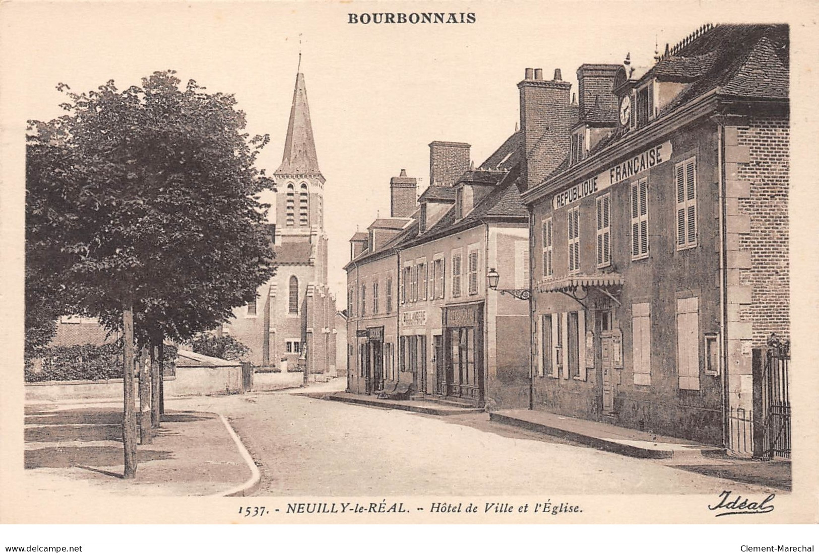 NEUILLY LE REAL - Hôtel De Ville Et L'Eglise - Très Bon état - Autres & Non Classés