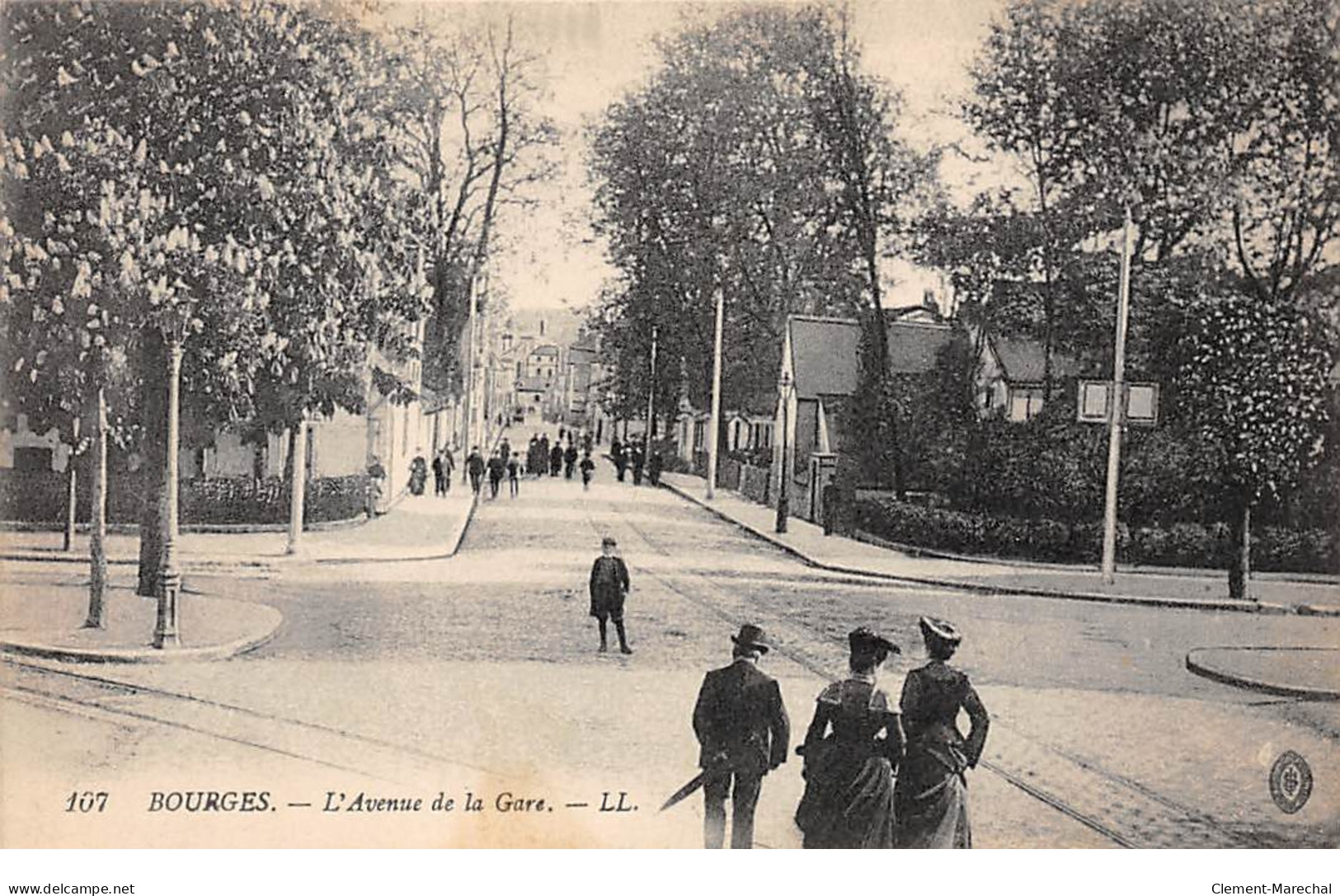 BOURGES - L'Avenue De La Gare - Très Bon état - Bourges