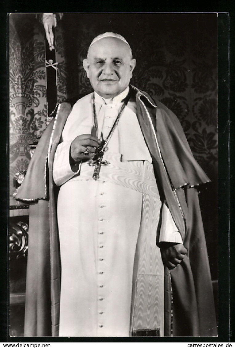 AK Papst Johannes XXIII. In Robe Mit Kreuzkette  - Papes
