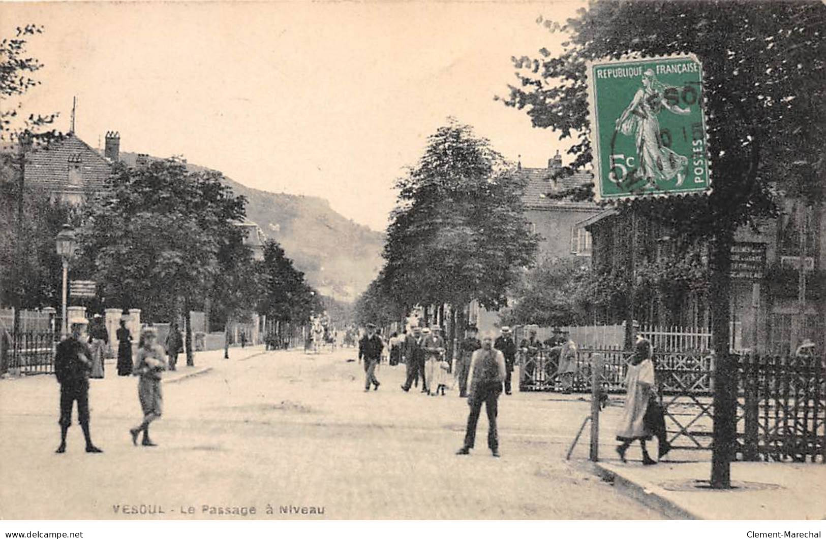 VESOUL - Le Passage à Niveau - Très Bon état - Vesoul