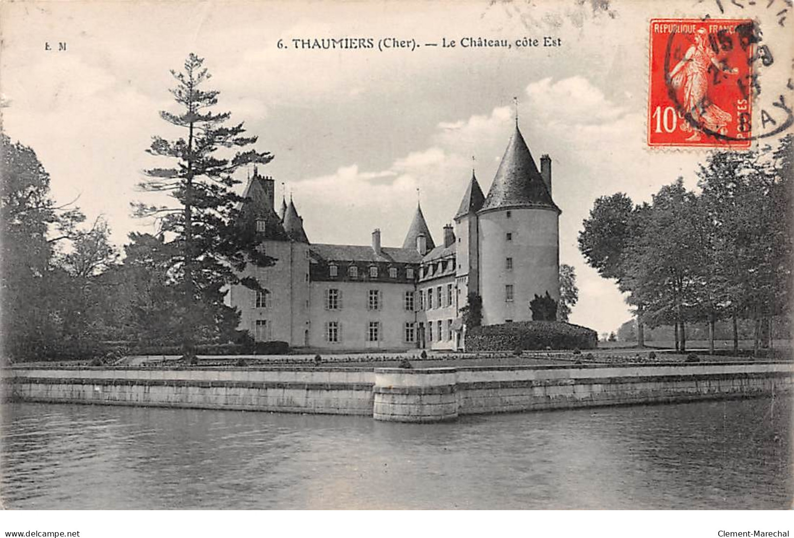 THAUMIERS - Le Château, Côté Est - Très Bon état - Thaumiers