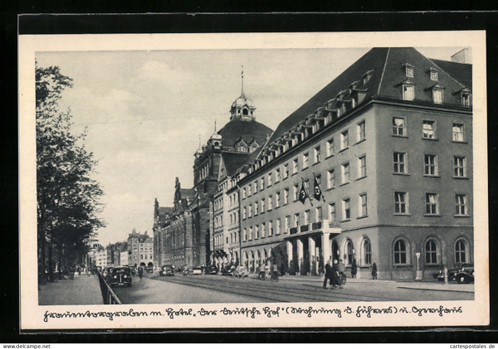 AK Nürnberg, Hotel Der Deutsche Hof Mit Autos Und Personen  - Nuernberg