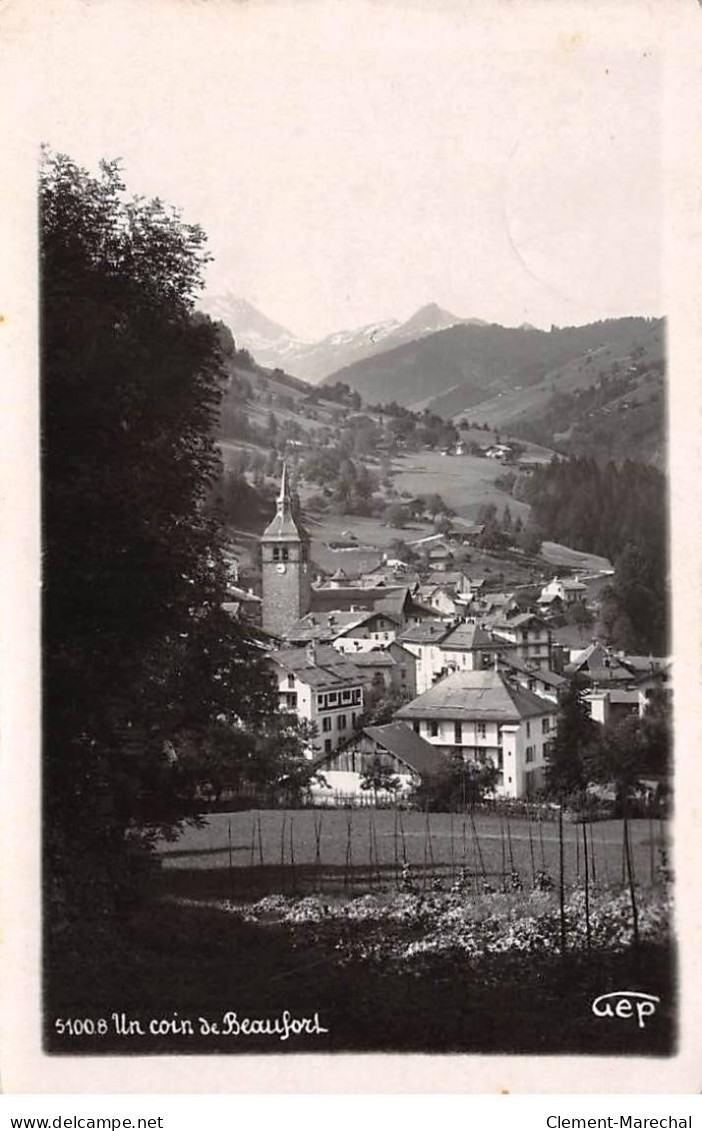 Un Coin De BEAUFORT - Très Bon état - Beaufort