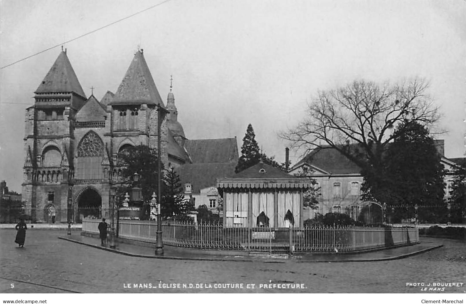 LE MANS - Eglise Notre Dame De La Couture Et Préfecture - Très Bon état - Le Mans