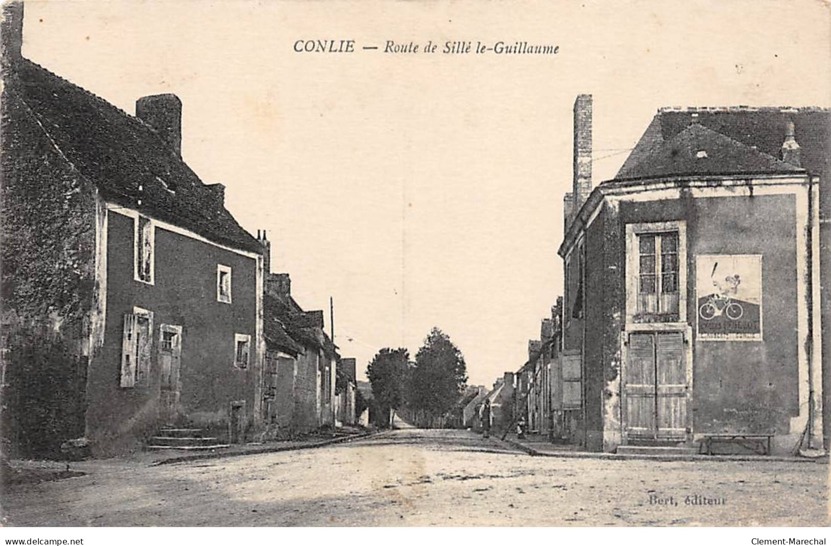 CONLIE - Route De Sillé Le Guillaume - Très Bon état - Conlie