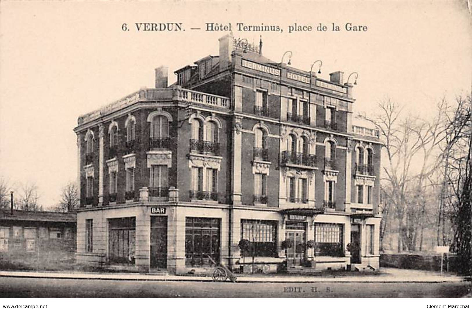 VERDUN - Hôtel Terminus, Place De La Gare - Très Bon état - Verdun