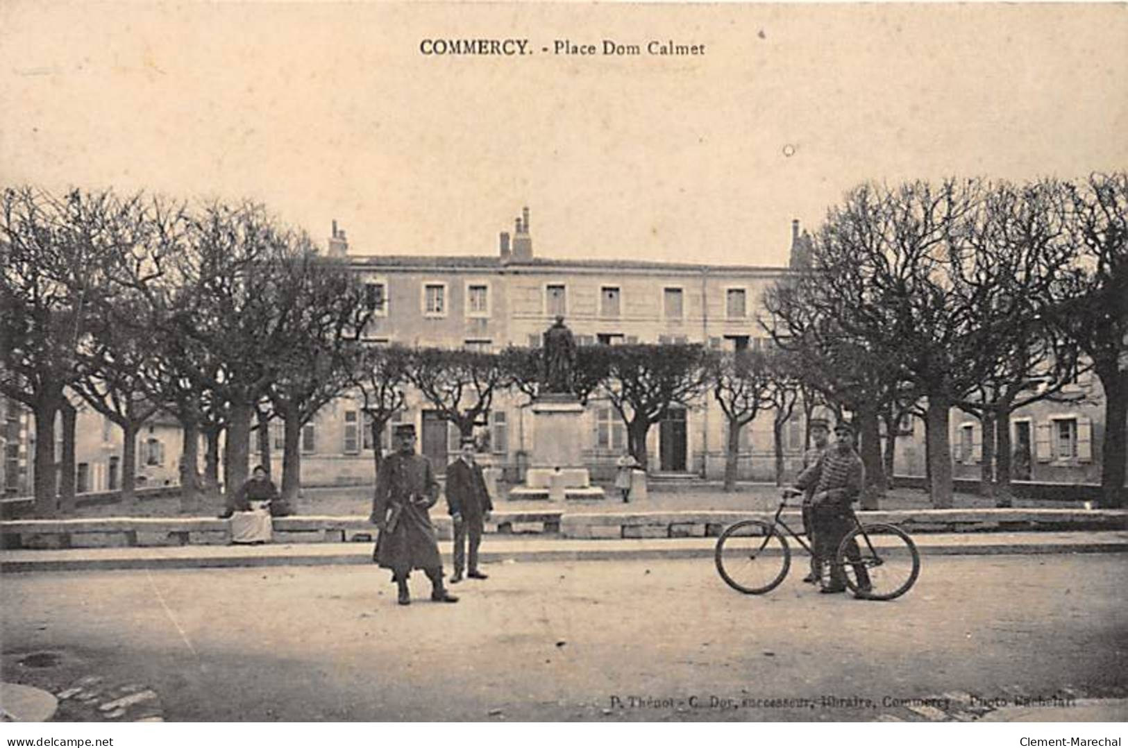 COMMERCY - Place Dom Calmet - Très Bon état - Commercy