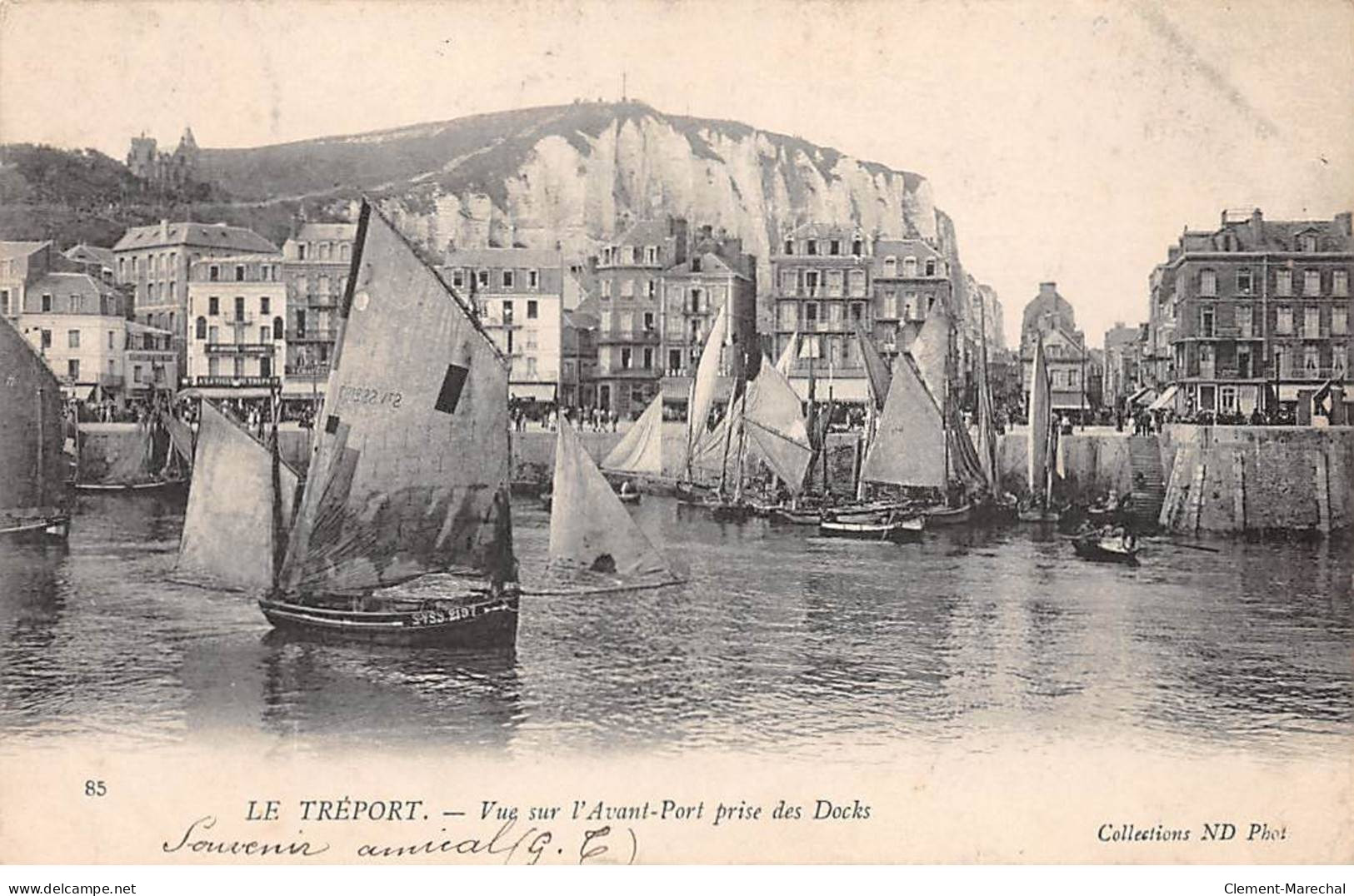 LE TREPORT - Vue Sur L'Avant Port Prise Des Docks - Très Bon état - Le Treport