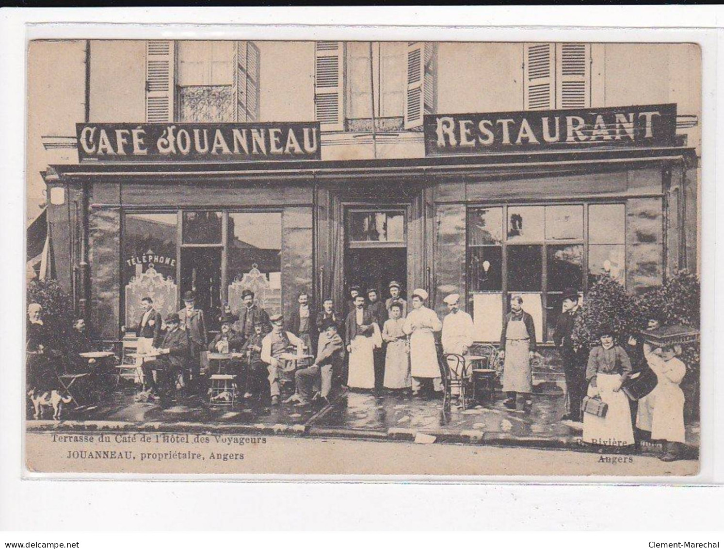 ANGERS : Terrasse Du Café De L'Hôtel Des Voyageurs, JOUANNEAU, Propriétaire - état - Angers