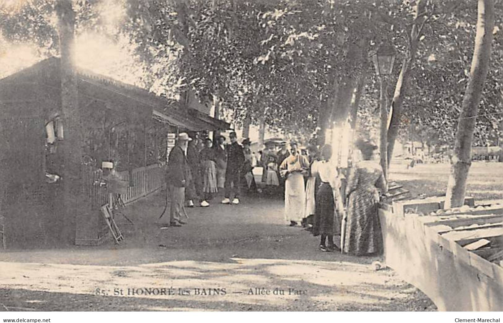 SAINT HONORE LES BAINS - Allée Du Parc - Très Bon état - Saint-Honoré-les-Bains