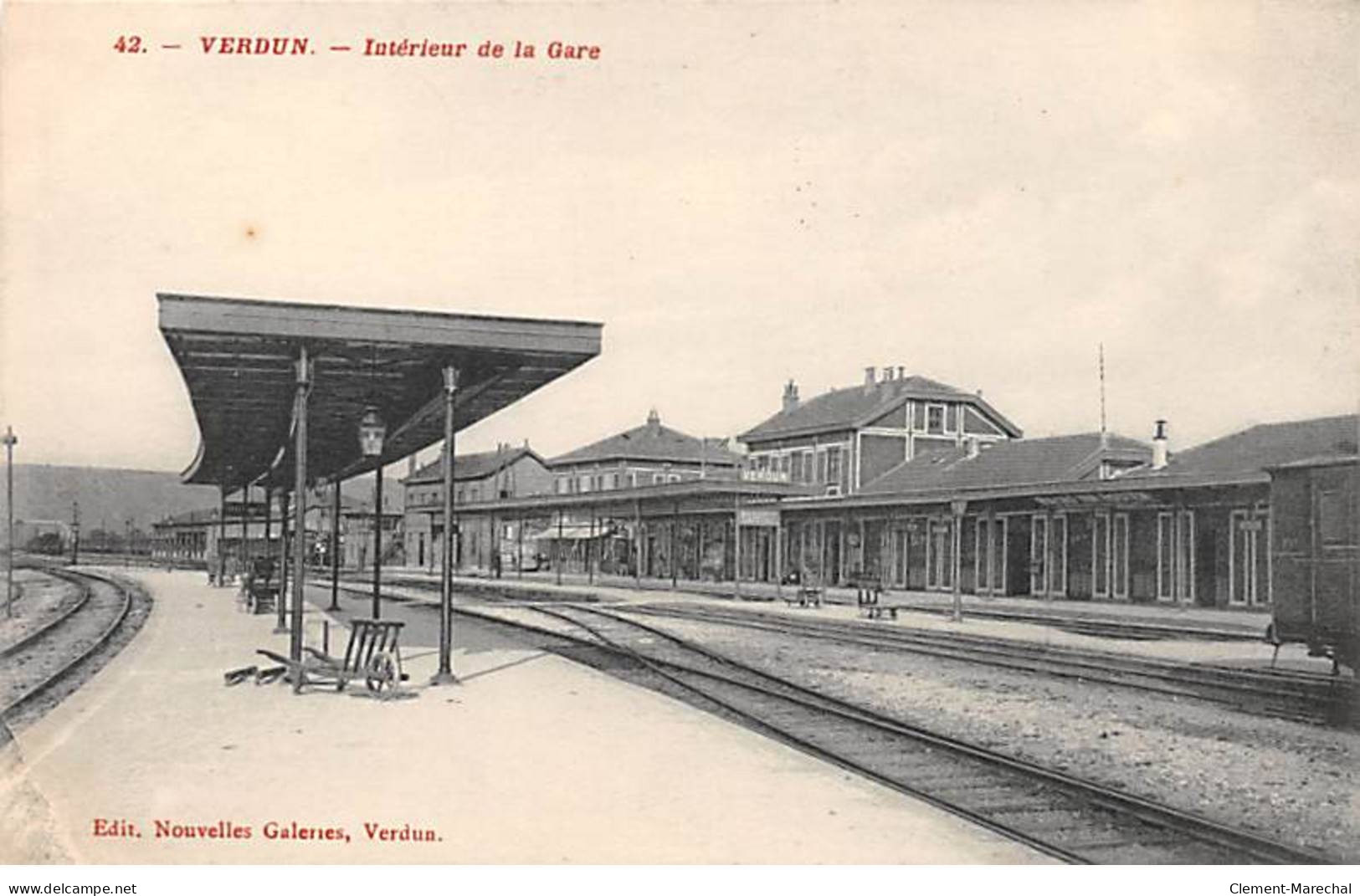 VERDUN - Intérieur De La Gare - Très Bon état - Verdun