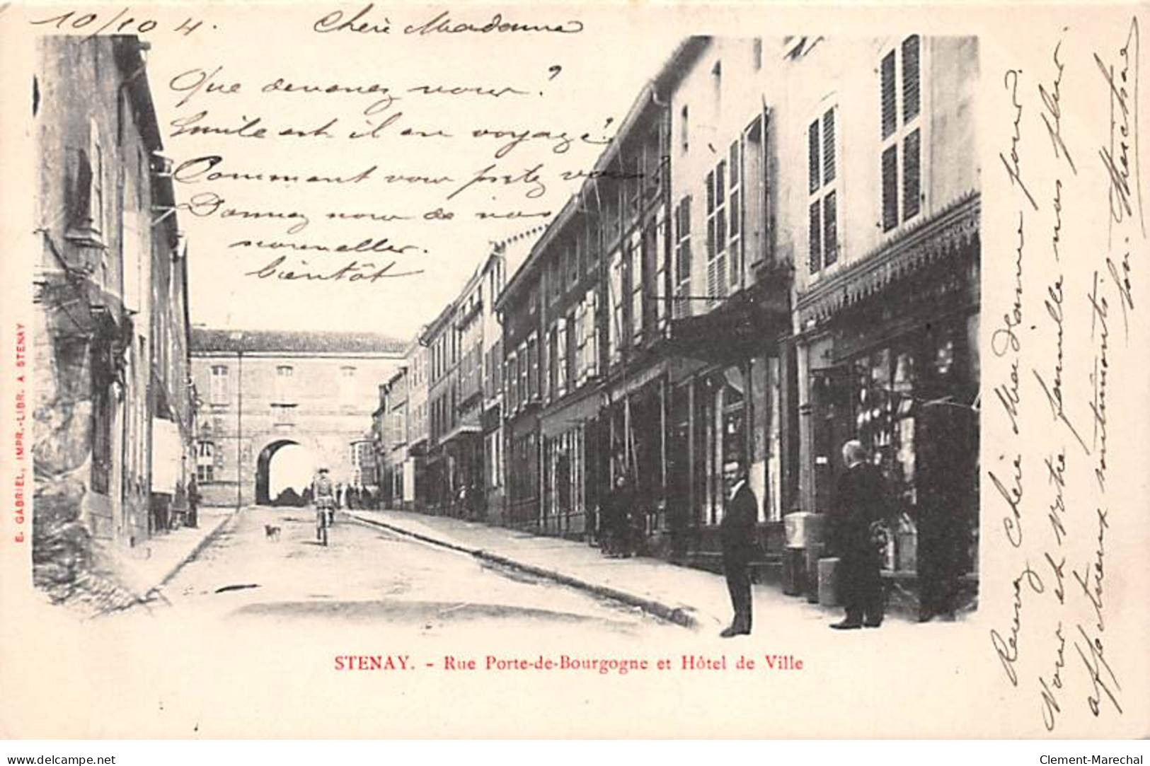 STENAY - Rue Porte De Bourgogne Et Hôtel De Ville - Très Bon état - Stenay