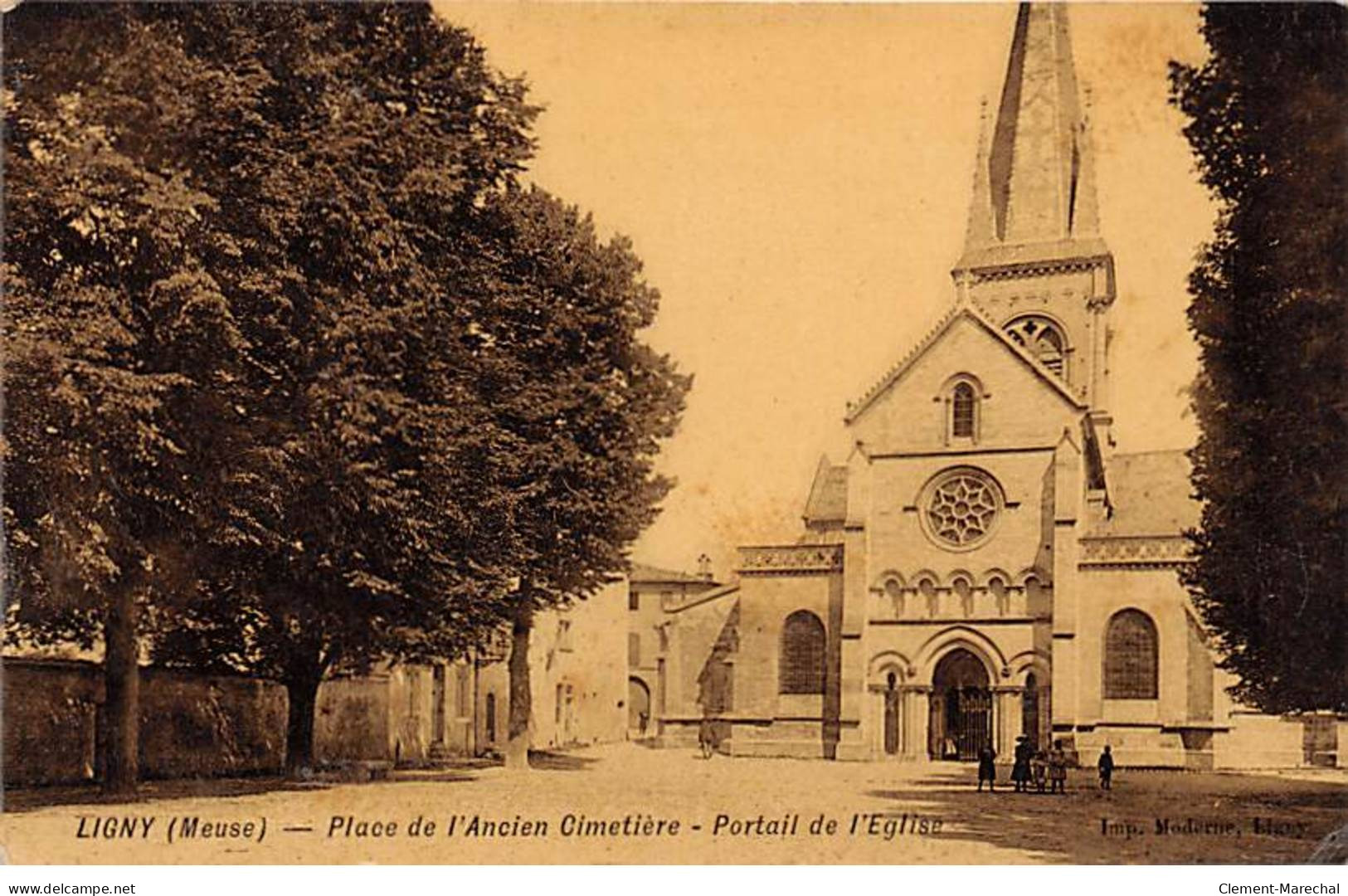 LIGNY - Place De L'Ancien Cimetière - Portail De L'Eglise - Très Bon état - Ligny En Barrois
