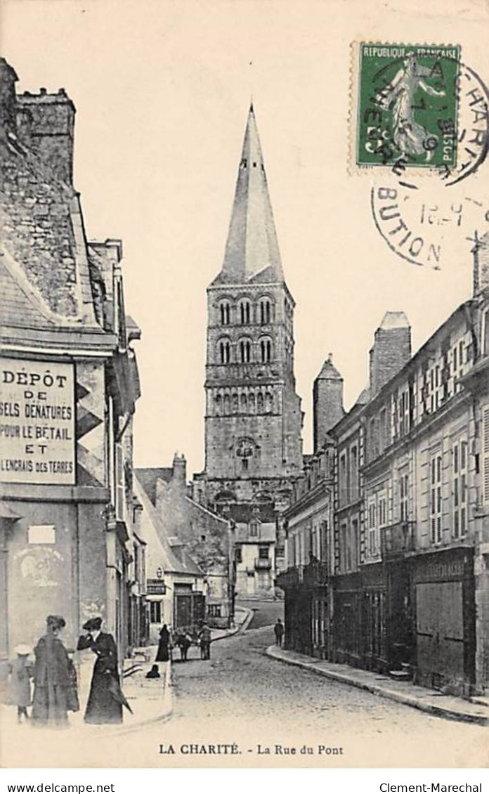 LA CHARITE - La Rue Du Pont - Très Bon état - La Charité Sur Loire
