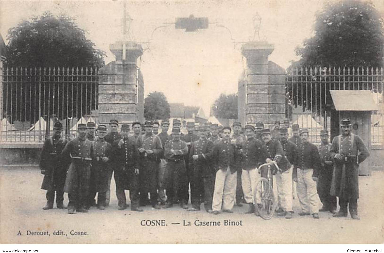 COSNE - La Caserne Binot - Très Bon état - Cosne Cours Sur Loire