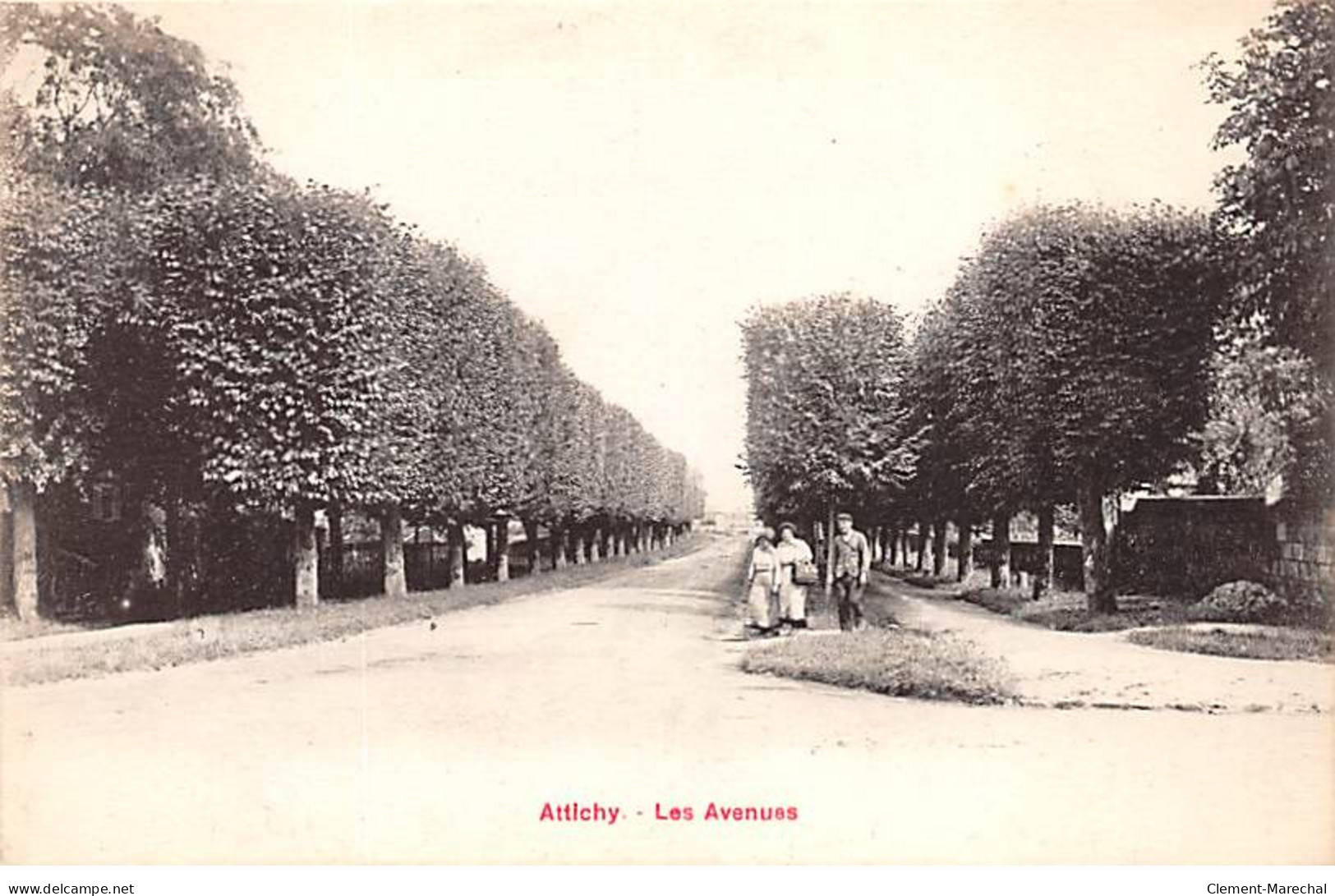 ATTICHY - Les Avenues - Très Bon état - Attichy