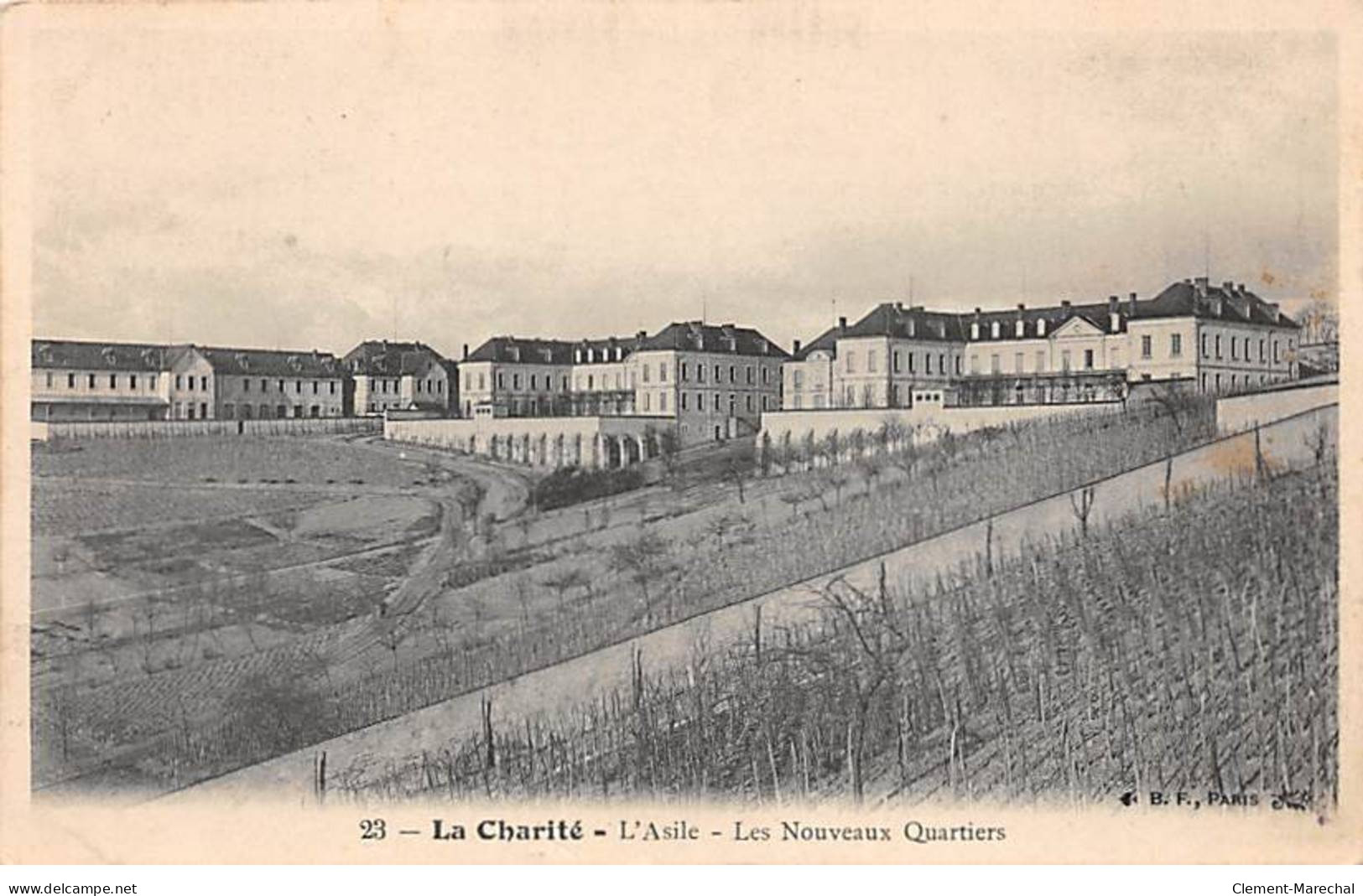 LA CHARITE - L'Asile - Les Nouveaux Quartiers - Très Bon état - La Charité Sur Loire