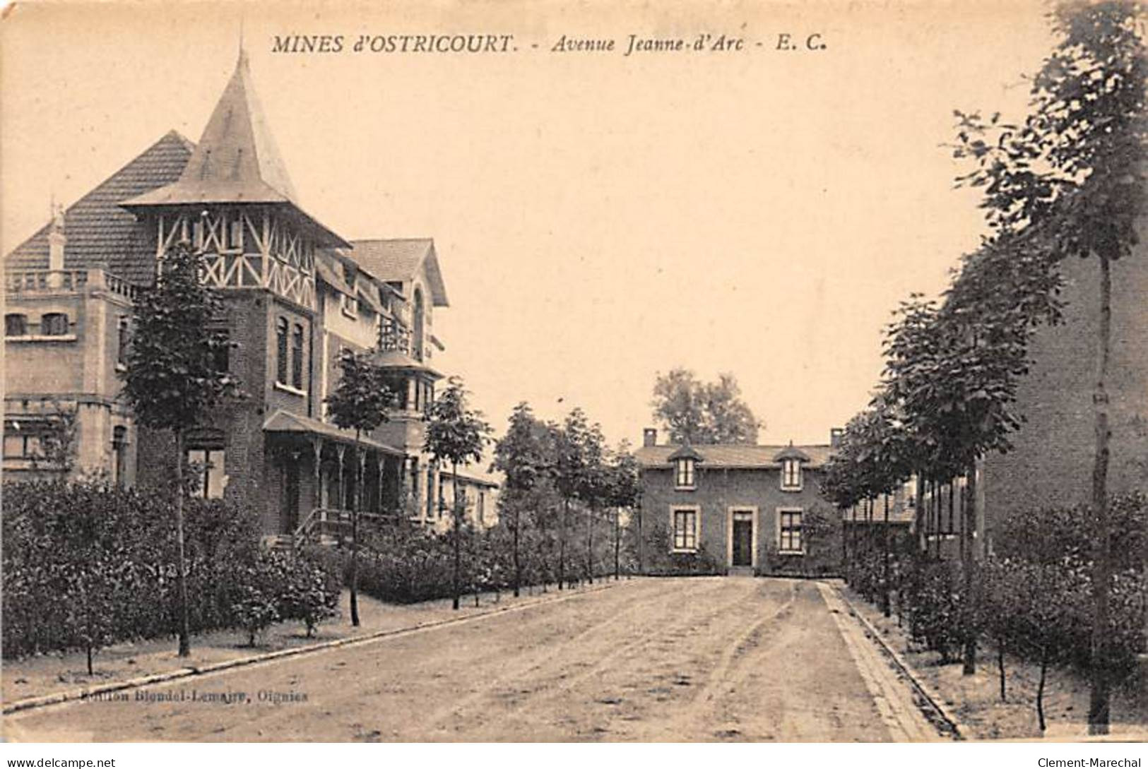 MINES D'OSTRICOURT - Avenue Jeanne D'Arc - Très Bon état - Sonstige & Ohne Zuordnung