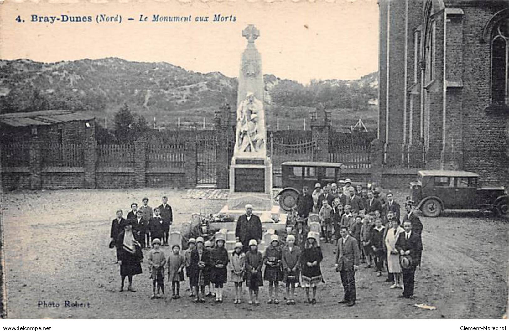 BRAY DUNES - Le Monument Aux Morts - Très Bon état - Bray-Dunes