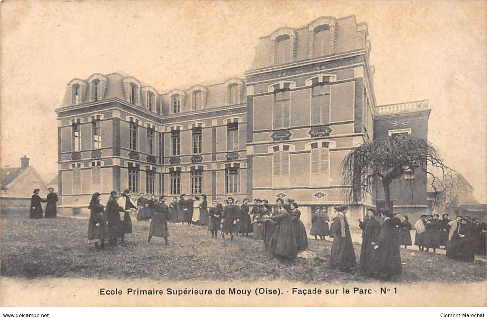 Ecole Primaire Supérieure De MOUY - Façade Sur Le Parc - Très Bon état - Mouy