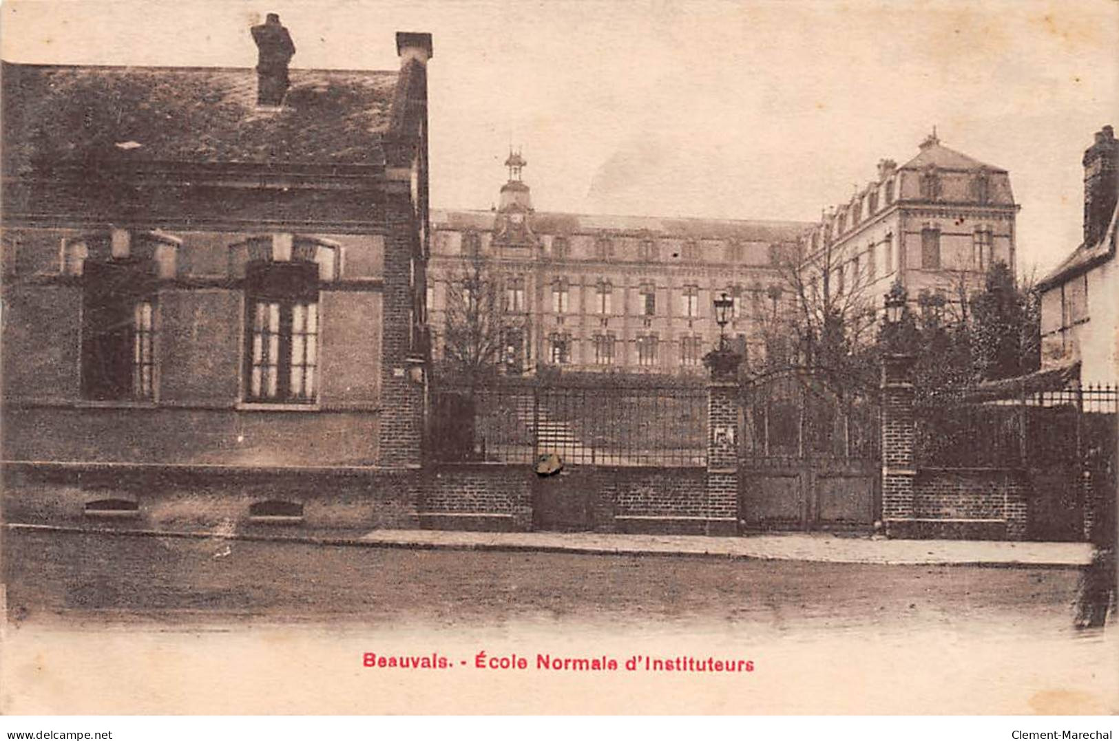 BEAUVAIS - Ecole Normale D'Instituteurs - Très Bon état - Beauvais