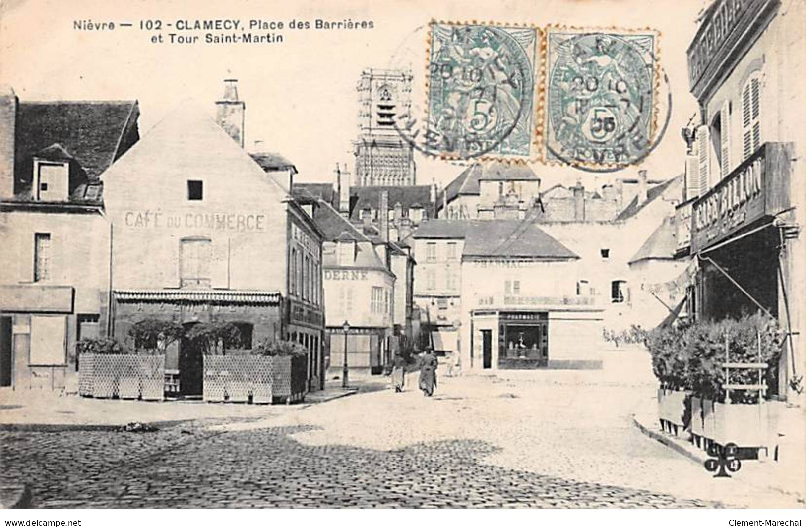 CLAMECY - Place Des Barrières Et Tour Saint Martin - Très Bon état - Clamecy