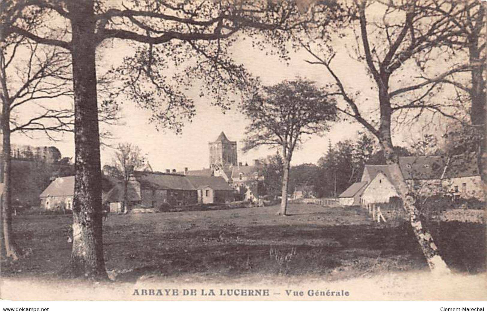 Abbaye De LA LUCERNE - Vue Générale - Très Bon état - Autres & Non Classés
