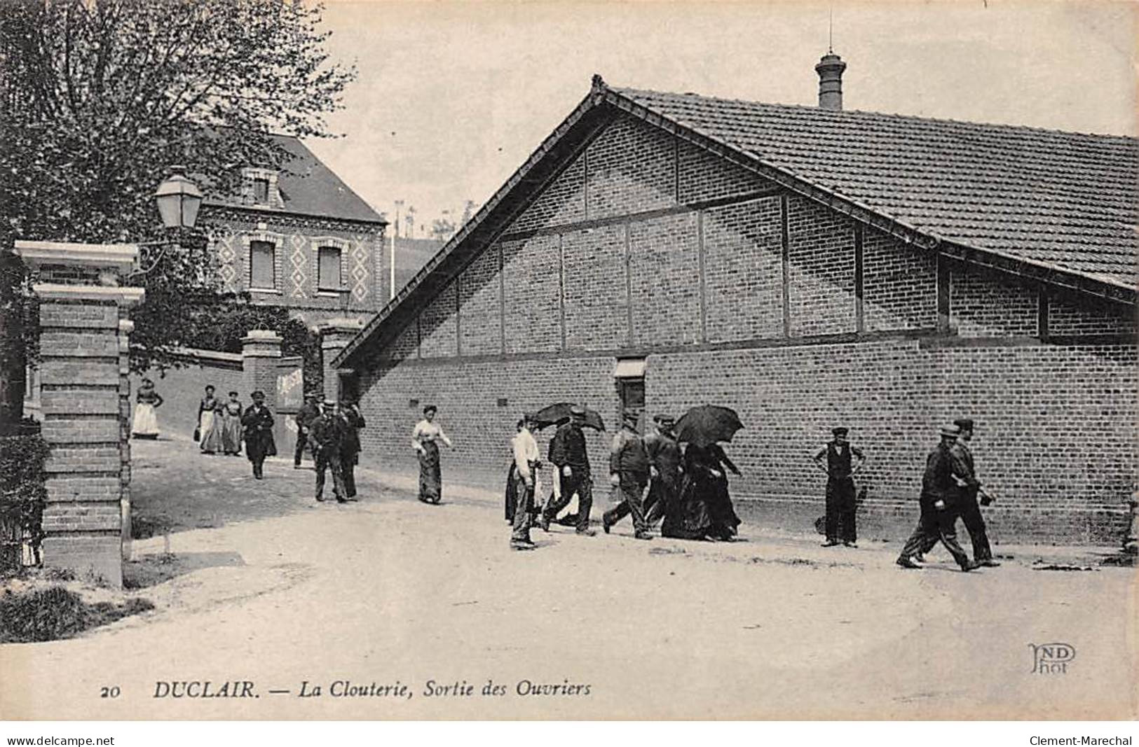 DUCLAIR - La Clouterie, Sortie Des Ouvriers - Très Bon état - Duclair