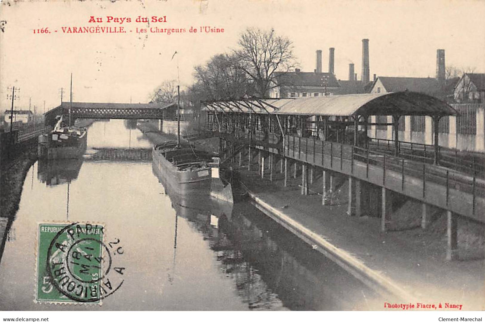 VARANGEVILLE - Les Chargeurs De L'Usine - état - Varengeville Sur Mer