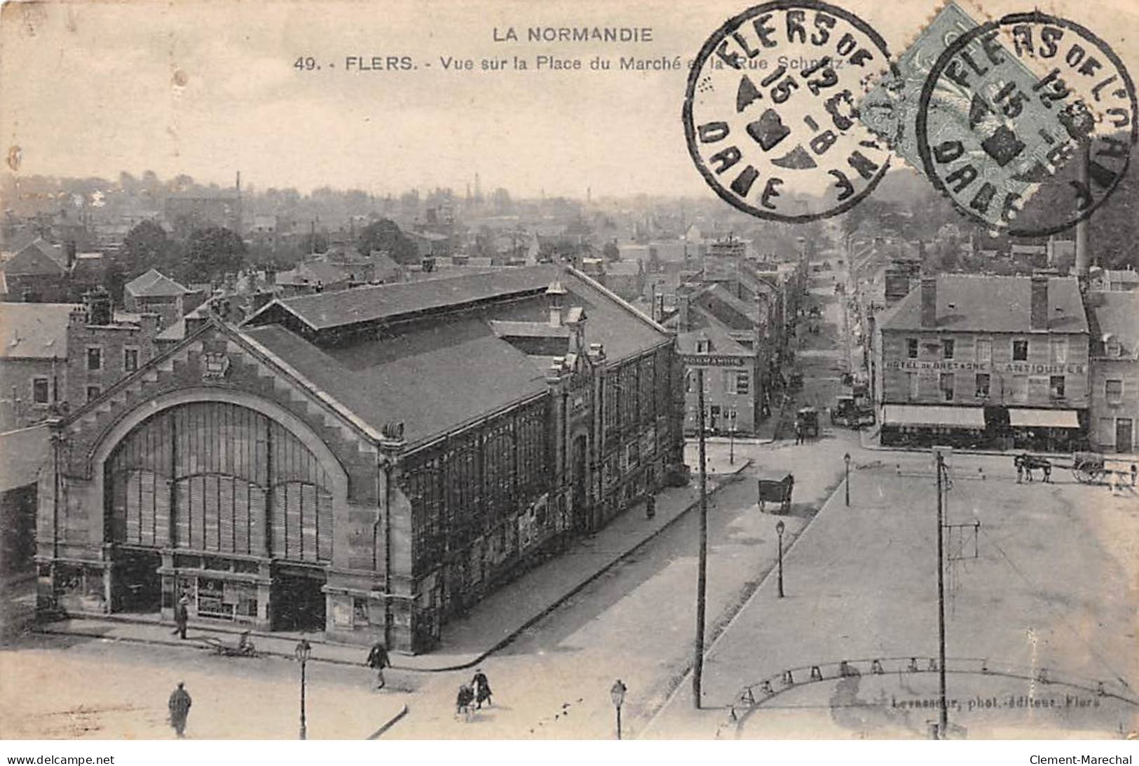 FLERS - Vue Sur La Place Du Marché - Très Bon état - Flers