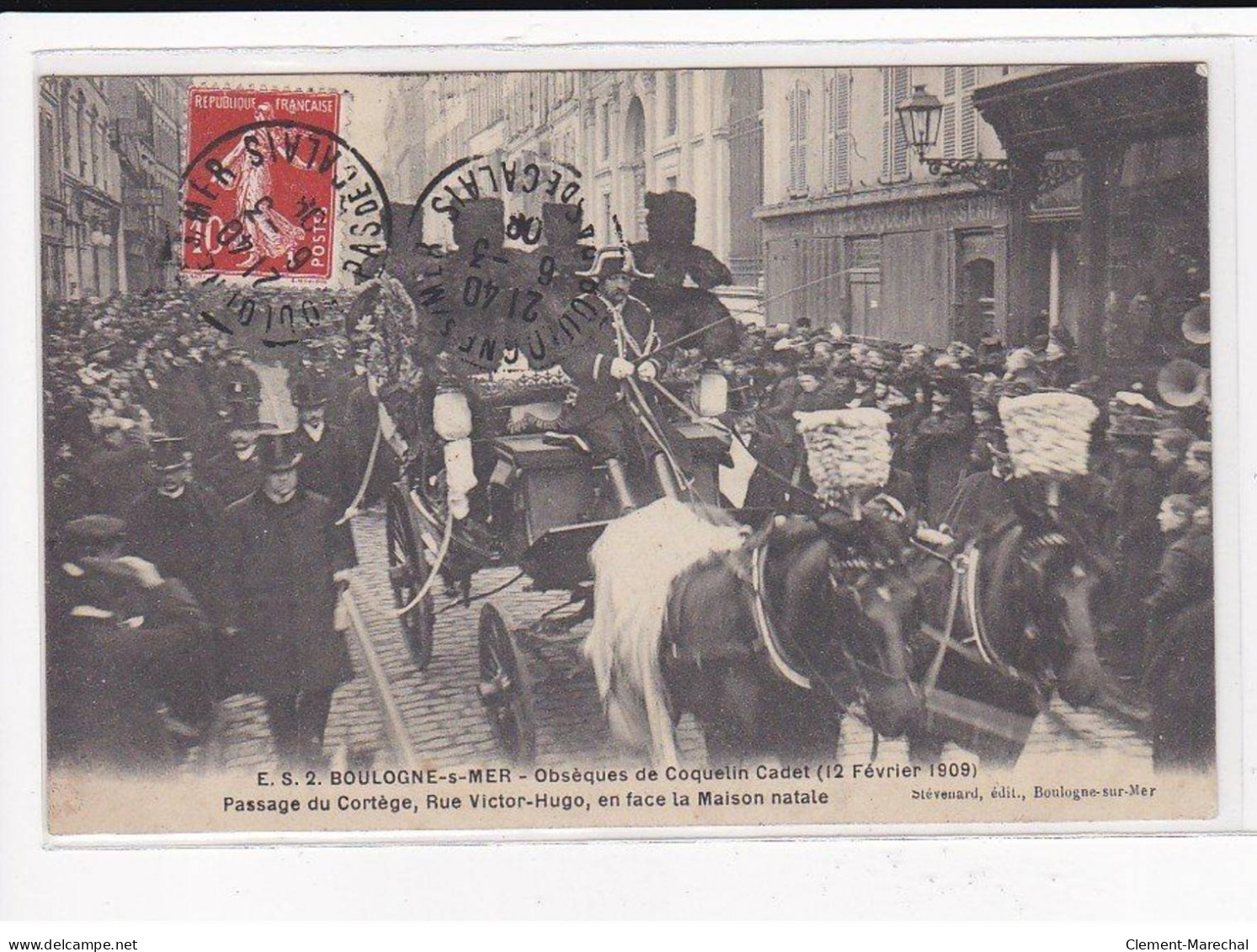 BOULOGNE SUR MER : Obsèques De Coquelin Cadet, Février 1909, Passage Du Cortège, Rue Victor-Hugo - Très Bon état - Boulogne Sur Mer