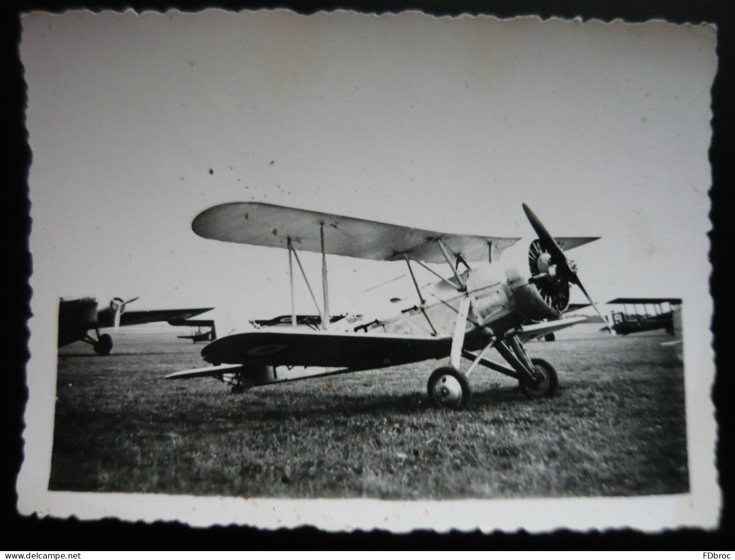 Ancienne Photo D'avion   ( Armée De L'Air -aviation Militaire ??  )  Petit Format 8,5 X 6 Cm - Luchtvaart