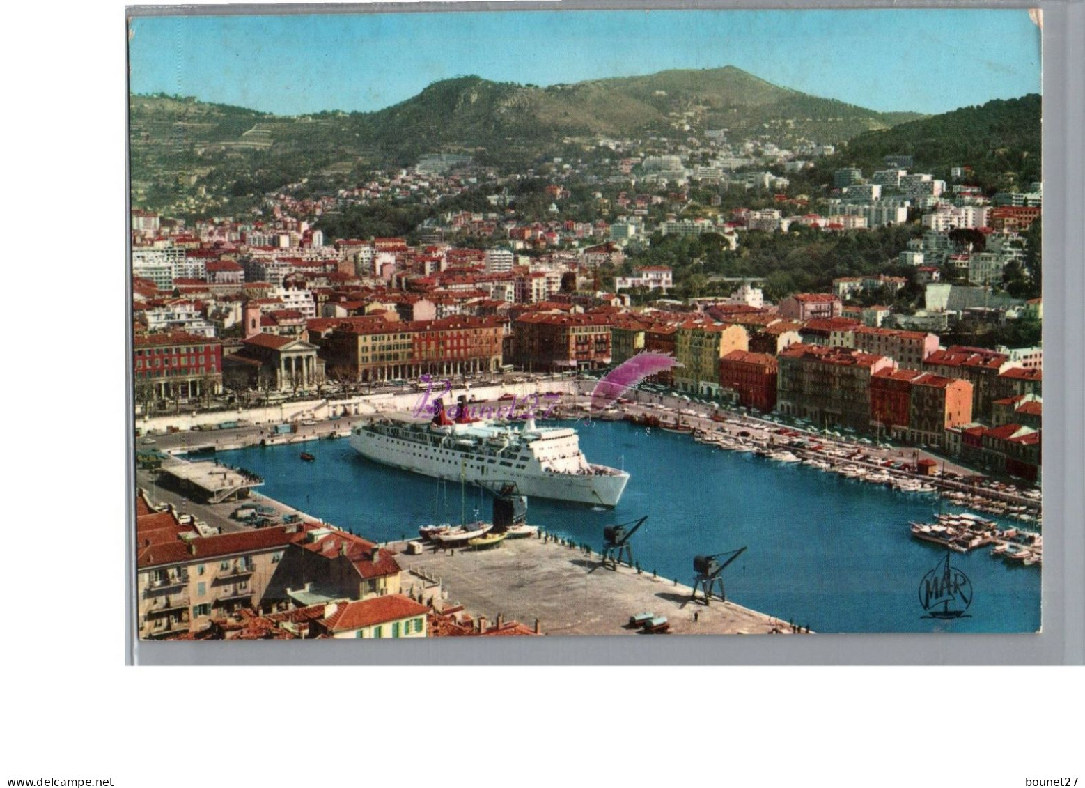 NICE 06 - Vue Générale Sur Le Port Avec Un Gros Paquebot à Quai - Life In The Old Town (Vieux Nice)