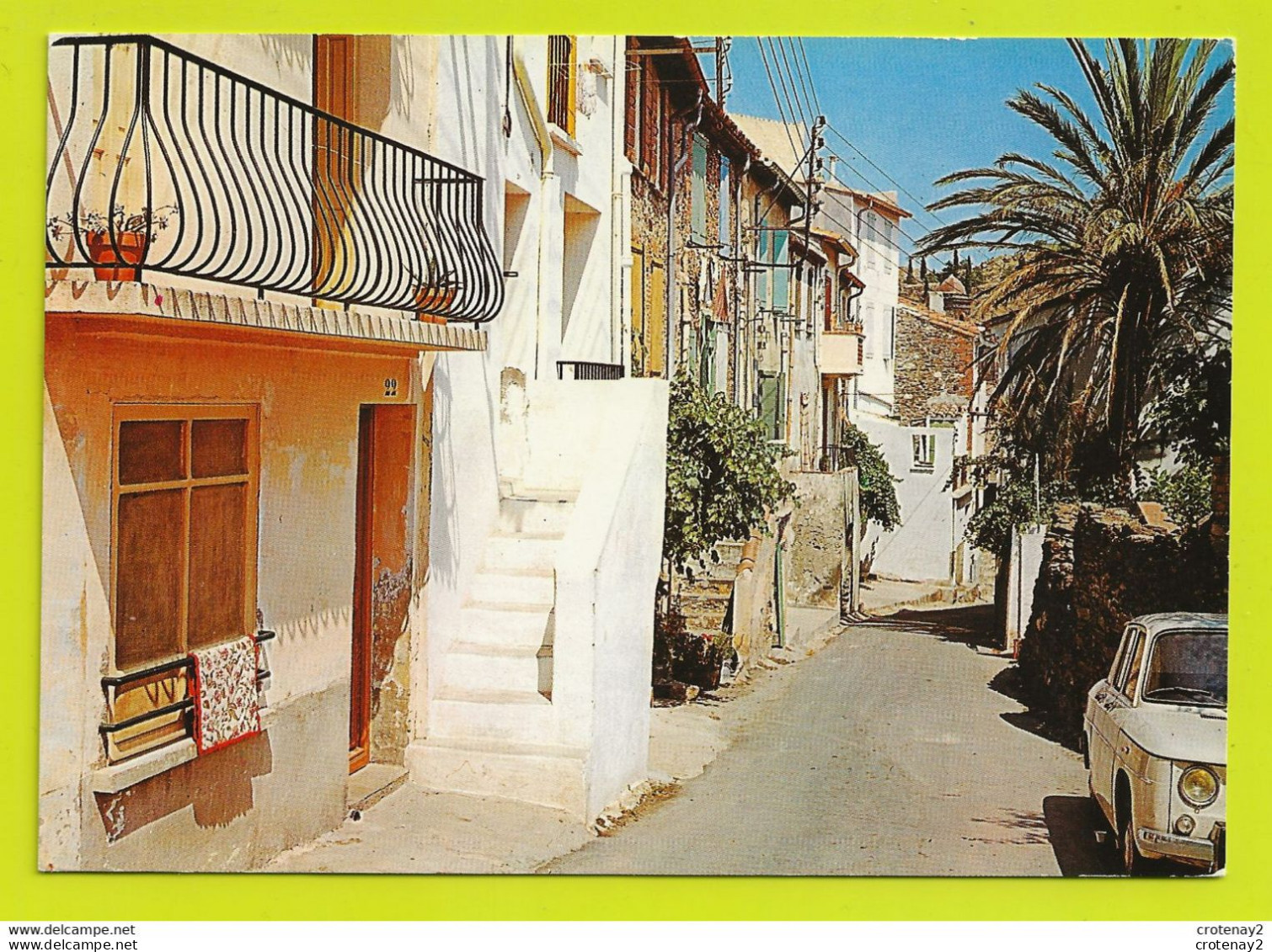 66 COLLIOURE N°34.504 La Rue Du Soleil En 1967 Renault R8 Seule - Collioure