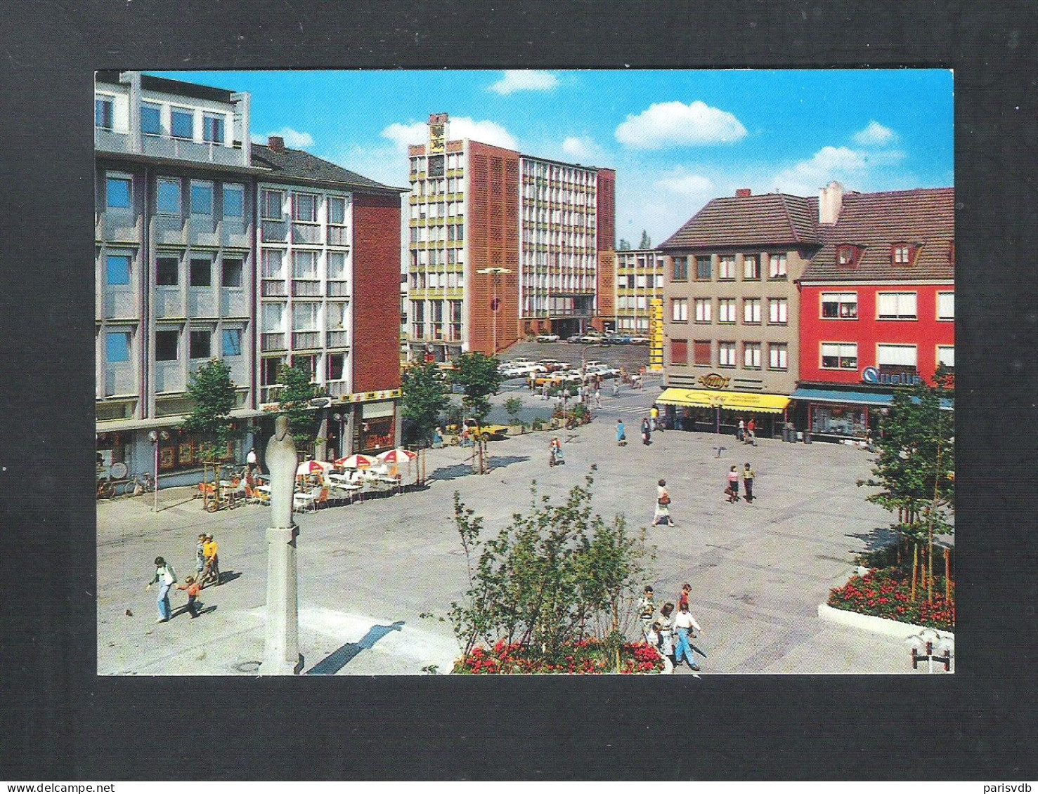 DUREN - MARKTPLATZ MIT MARIENSÄULE UND BLICK ZUM RATHAUS   (D 151) - Dueren