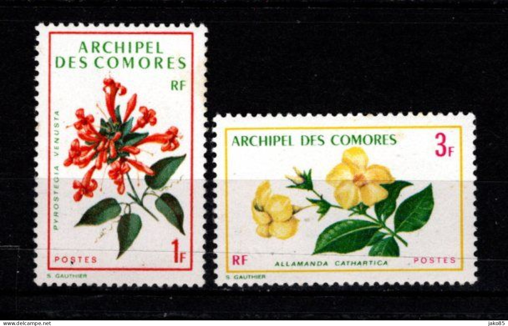 - COMORES - 1971 - YT N° 69 / 70 - ** - Fleurs - Unused Stamps