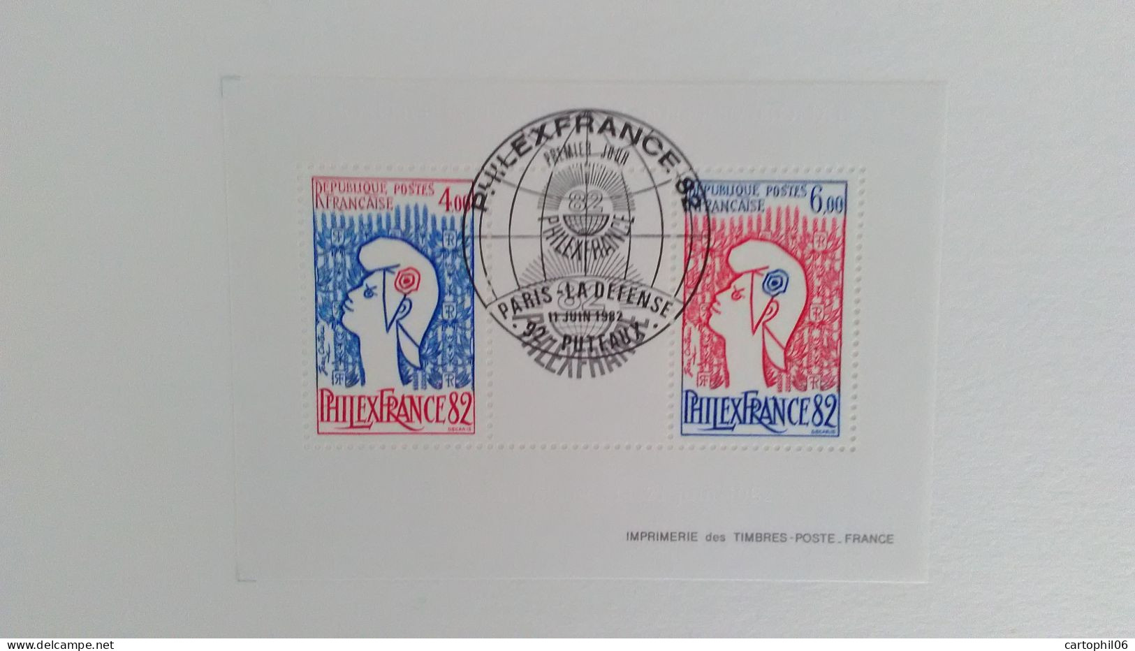 - Document Premier Jour Bloc PHILEXFRANCE 82 - EXPOSITION PHILATÉLIQUE INTERNATIONALE  PARIS 11.6.1982 - - Expositions Philatéliques
